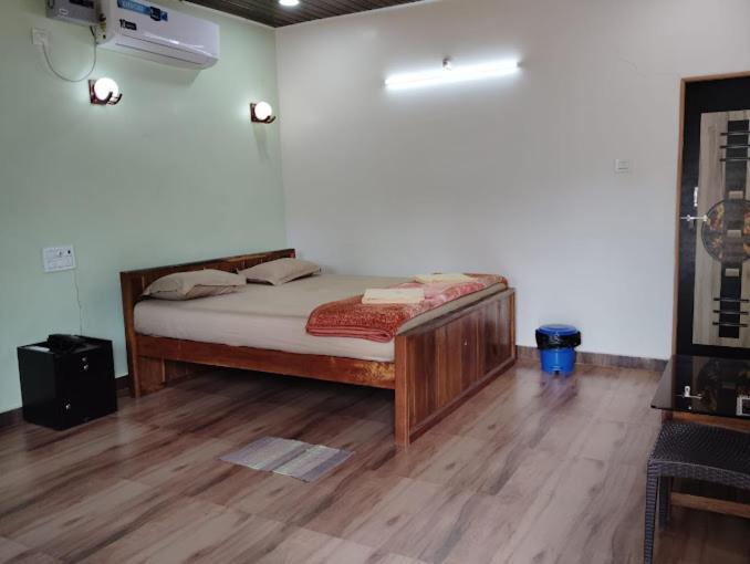 White Elephant Restaurant & Cottages Gokarna Gokarna  Buitenkant foto