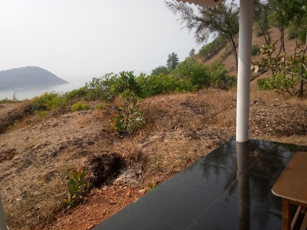 White Elephant Restaurant & Cottages Gokarna Gokarna  Buitenkant foto